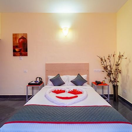 Sornalaxmi Residency Пондичерри Экстерьер фото