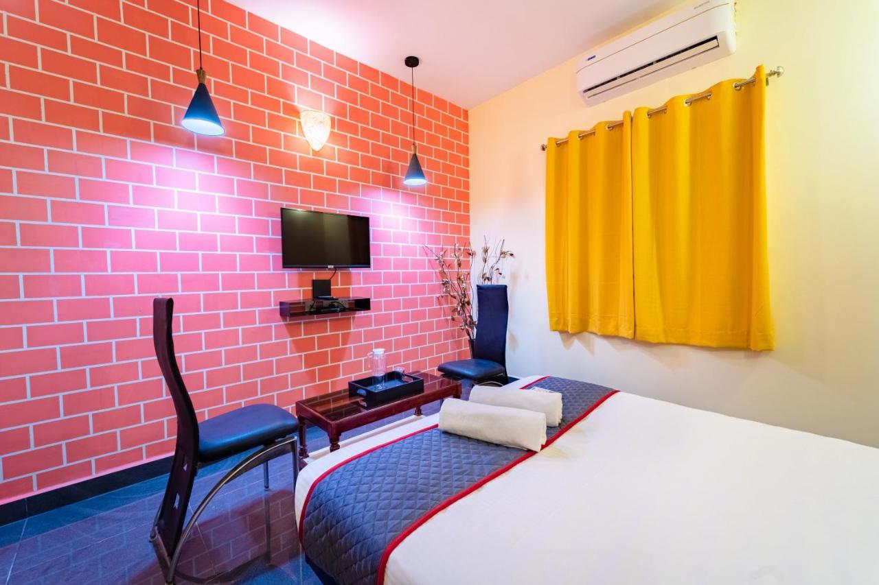 Sornalaxmi Residency Пондичерри Экстерьер фото